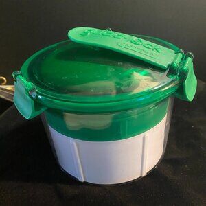 Prepara Guac-Lock Guacamole Storage Kitchen Gadget